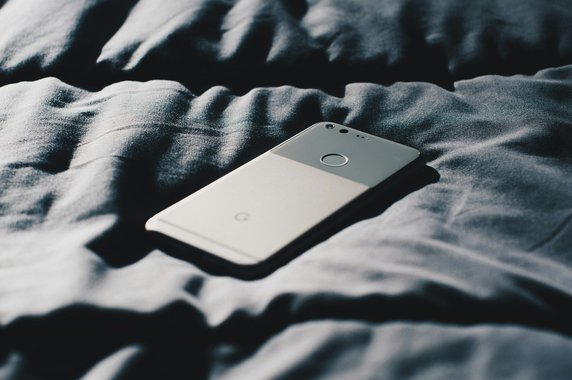 What is Digital Detox, Why is it Important and How to Do it? - Touchofgod.co